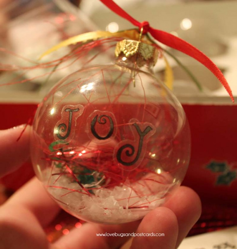 DIY Christmas Tree Ornaments 