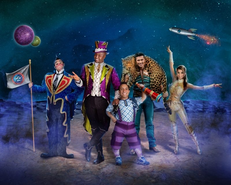 Cast Photo Teaser RBBB146_Out Of This World