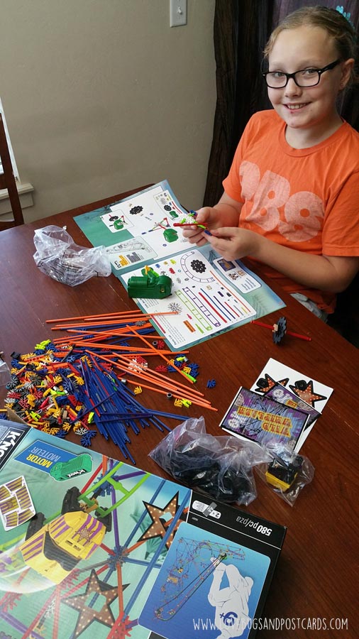 Christmas list TOP TOY: K'NEX Wild Whiplash Roller Coaster