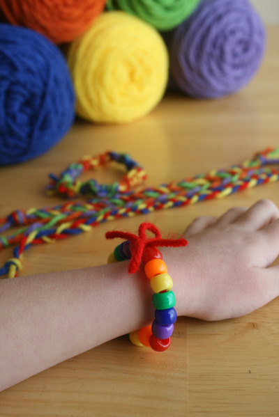 St. Patrick’s Day Craft: Rainbow Friendship Bracelets