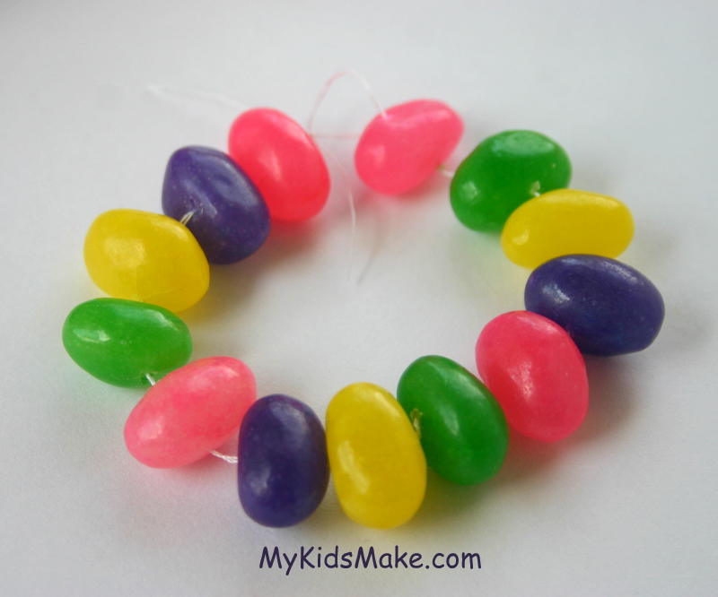 15 Easter Craft Ideas {chicks, bunnies, lambs, and more} - DIY Jelly Bean Bracelet
