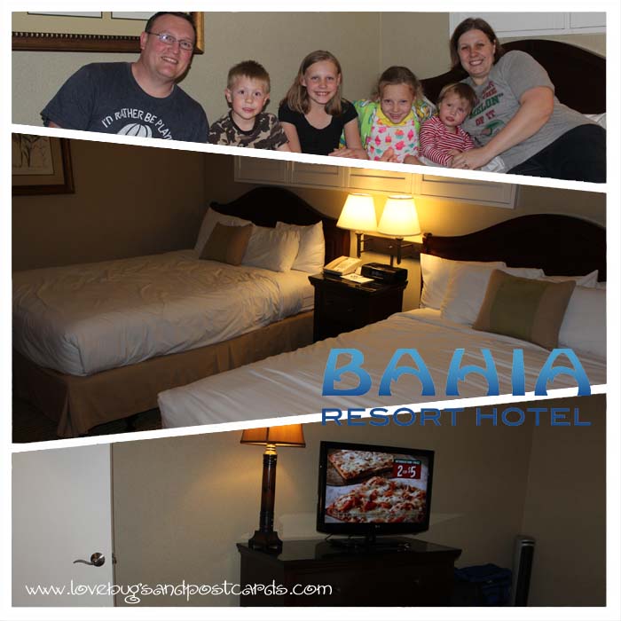 Bahia Resort Hotel - Bedroom in Bayside Suite