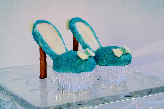 Cinderella Shoe Cupcakes