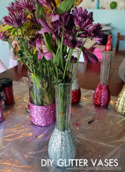 DIY Glitter Vases {tutorial and pictures} - Lovebugs and Postcards